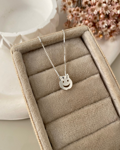 Pingente rosto filha - 0,8 cm cm x 1 cm - Sem corrente