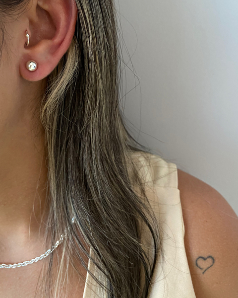 Brinco esfera - 6mm - em prata 925