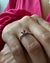 Anel solitário You e Me - Rosa pink na internet