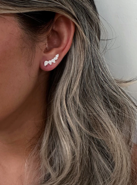 Brinco Earcuff Gotas cravejadas - 3 ,7 cm - em Prata 925 - comprar online