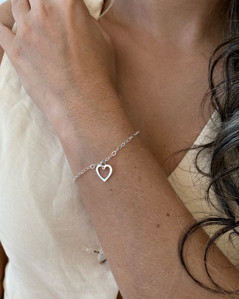 Pulseira com Pingente Coração Vazado - Em Prata 925