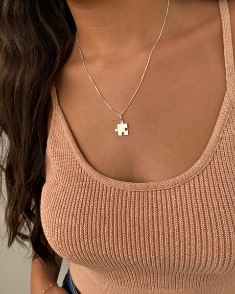 Colar personalizável - Pingente quebra cabeça - 1,3 cm - Prazo de produção: 3 dias úteis - LEIA A DESCRIÇÃO - comprar online