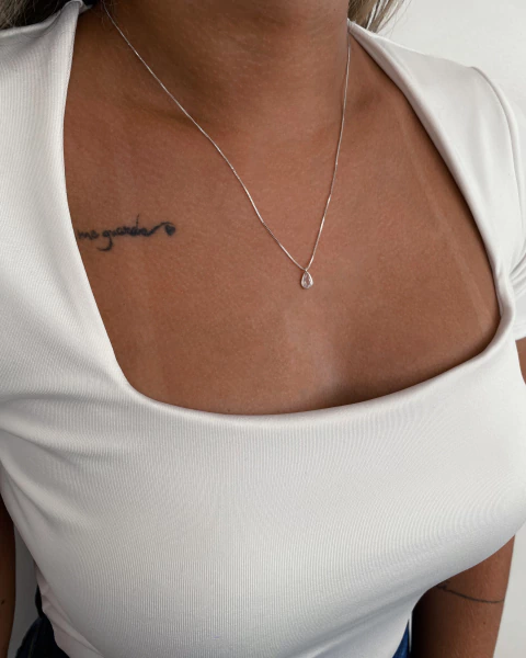 Colar ponto de luz - mini gota - em Prata 925 - comprar online