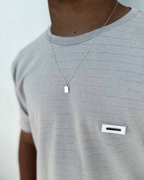 Colar em Prata 925 - Pingente Retangular 0,9 x 1,2 cm Personalizável + Corrente Cadeado 60 cm - PRODUÇÃO EM ATÉ 3 DIAS Ú - comprar online