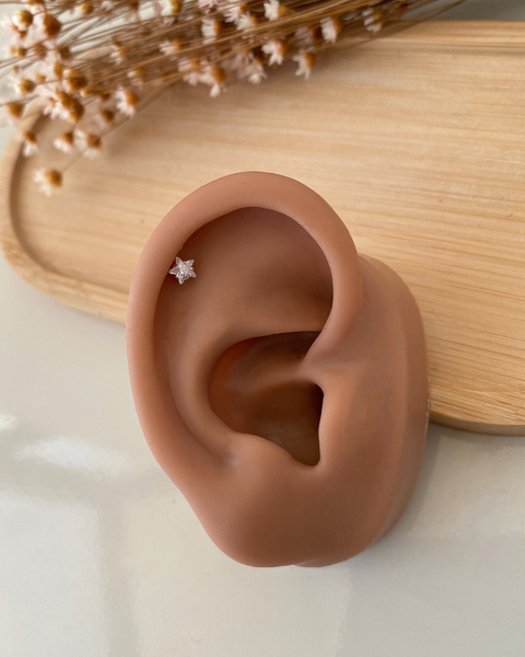 Piercing Ponto de Luz Estrela 4 mm - Topo em Prata 925 com Haste em Aço Cirúrgico - comprar online