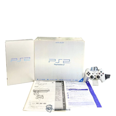 CONSOLE PLAYSTATION 2 FAT SATIM SILVER SCPH-50000 (JPN) NA CAIXA SEMINOVO - SONY