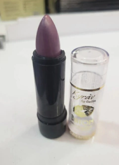 Batom Cremoso em Bastão kyrav Diversos - Com Fragrância