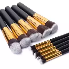 Pincel Kabuki Alto Atacado com 10 pincéis- Kit com 12 unidades