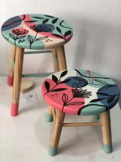 Banquinho decorativo - Bibita na internet
