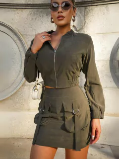 9459a Conjunto de jaqueta bomber e saia cargo