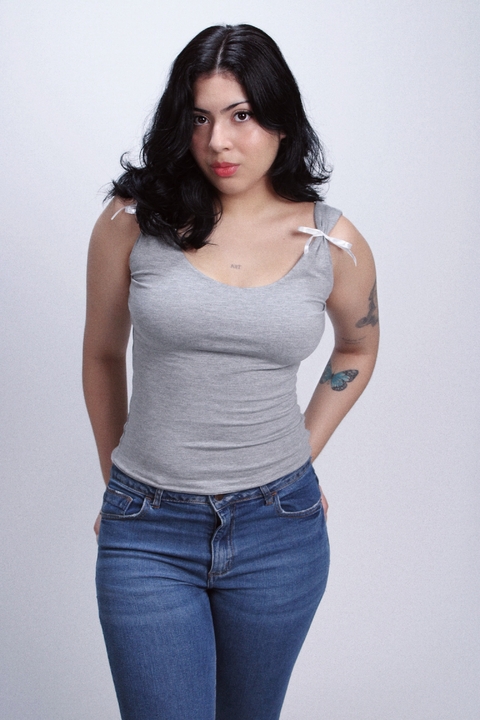 Blusa Clarice Cinza - Edição Limitada - comprar online