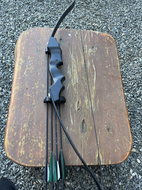 BLACK HUNTER