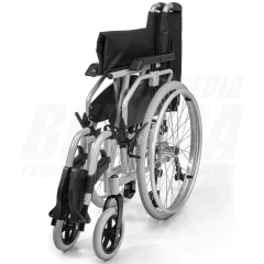 Silla De Ruedas de Aluminio PREMIUN Incluye PAR DE RUEDAS TRASERAS AUXILIARES PARA ESPACIOS REDUCIDOS | Importada - ORTOPEDIA BERACA