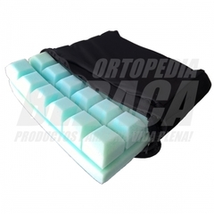 Almohadón con CELDAS de Espuma de Poliuretano - Medidas: 46x46cm - PERFIL ALTO de 6cm. - tienda online