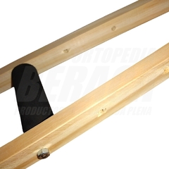 MULETAS DE MADERA PARA ADULTOS - TAMAÑO: MEDIANO (PAR) - ORTOPEDIA BERACA