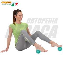 Pelotita Rígida con Pinches GRANDE REFLEXBALL de 10cm GYMNIC - Rehabilitación Estimulación | Importada - comprar online