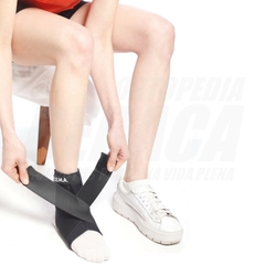 TOBILLERA DOBLE AJUSTE EN 8 - MAYOR CONTENCIÓN de Neoprene en internet