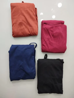 Vestido canelado Jasmim na internet