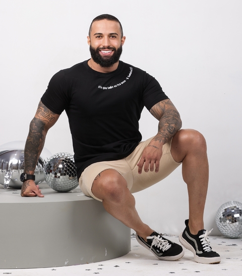 T-shirt cristã- Eis que tudo se fez novo - MASCULINA