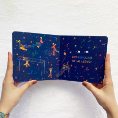 "UN REMOLINO" Libro - CANTICUÉNTICOS EN CARTÓN - CANTICUÉNTICOS