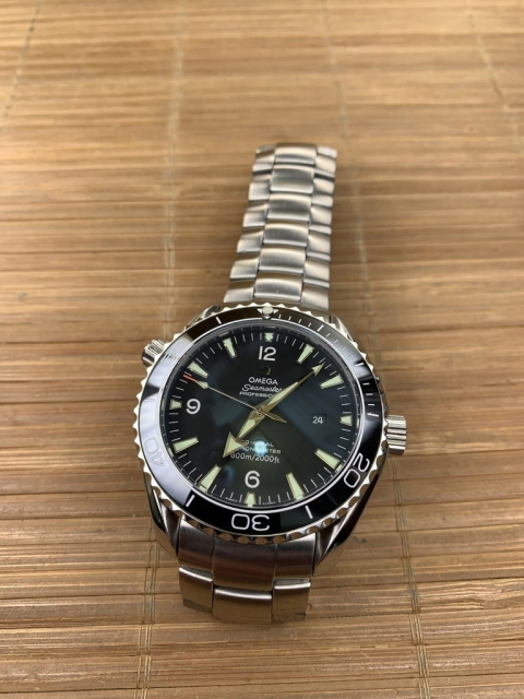 Omega Seamaster planet ocean ceramica