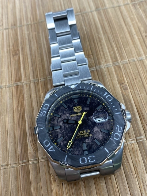 Tag Heuer Aquaracer Carbon Yellow