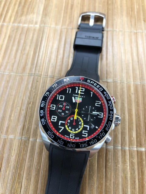 Tag Heuer red bull black