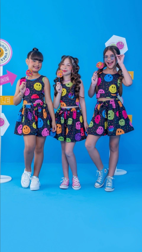 CONJUNTO SMILE PRETO COLORIDO