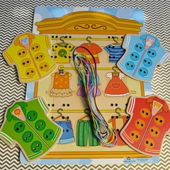 Tablero de enhebrado x 4 figuras (Ropa) - comprar online