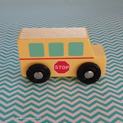 Autito de madera (Bus escolar)