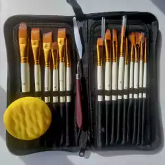 Set Kit 15 Pinceles Artistivos en estuche con accesorios - comprar online