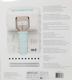 Encadernadora Mini Cinch Bundle - Furo Quadrado - incluso Mini cinch, wires, cutters e bookboard - WeR Memory Keepers - comprar online