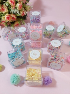MISTURINHA PARA SHAKER BOX EM CORES VARIADAS | DOCE PAPEL