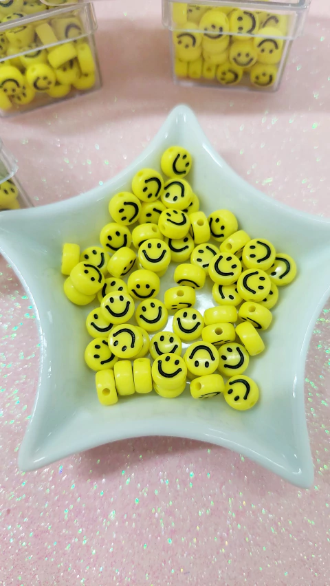 Caixinha com Entremeios redondo "Smile Amarelo" - 4mm - comprar online