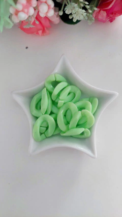 Elo oval torcido (correntinha) - cores variadas - 24x17mm - comprar online