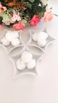 Pompom de Tule - 25mm cores variadas na internet