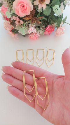 Clips aço latonado dourado - 60x20mm