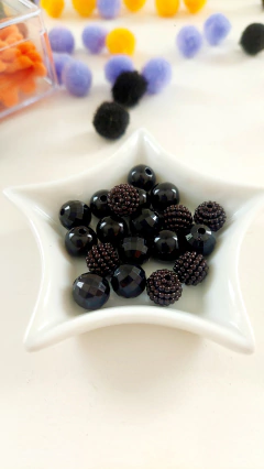 Entremeio - Mix de bolinhas pretas 8mm e 10mm - comprar online