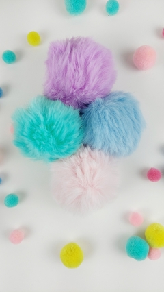 Pompom Pelúcia 8cm cores variadas - comprar online