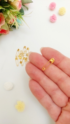 Mini Alfinete de segurança Prata e Dourado na internet