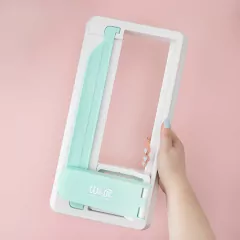 Perfuradores de borda - Guia de alinhamento de punção de borda e cartucho de borda de mosaico - Alignment Guide - We R Makers - Doce Papel Scrapbook