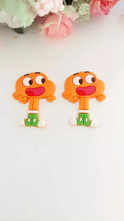 Aplique emborrachado Darwin com 2 unidade