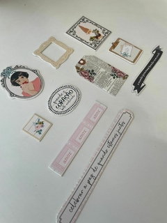 Chipboard estampado adesivado | Coleção Fabulosa | Dany Peres Design