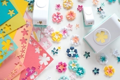 Furador de Flores - Layered Punch Flowers - 3 tamanhos - WeR memory keepers na internet