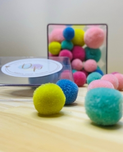 Pompom Colorido em 3 tamanhos - Doce Papel Scrapbook