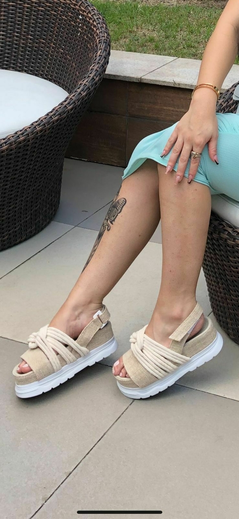 SANDÁLIA VIC JUTA