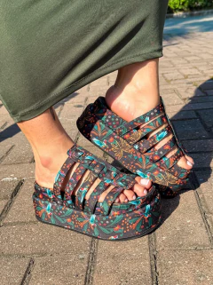 SANDÁLIA SUELEN BEIJA-FLOR - comprar online