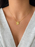 Colar Medalha Inicial Cravejada - Dourado