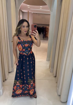 VESTIDO LONGO CREPE ESTAMPADO LISTRADO - Bf Store