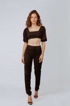 cropped preto mangas bufantes